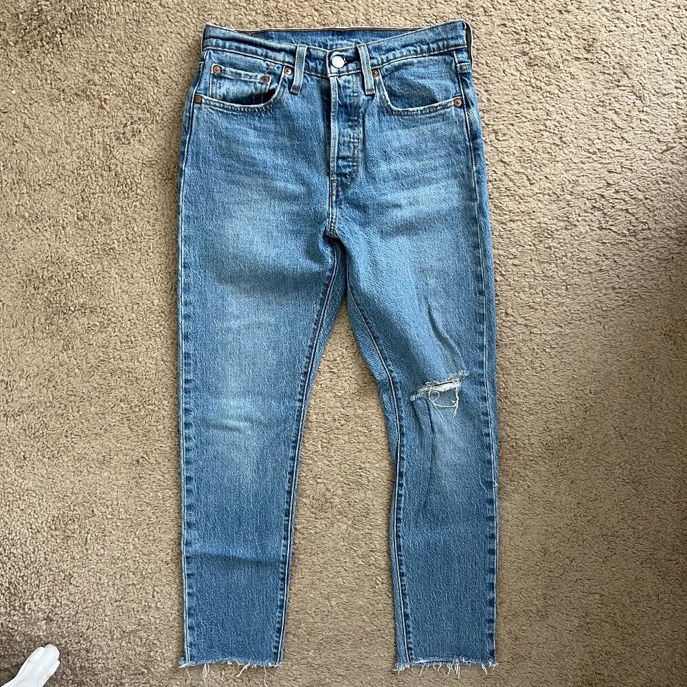 Levi’s 501 Skinny Jeans 27” Inseam 99% Cotton